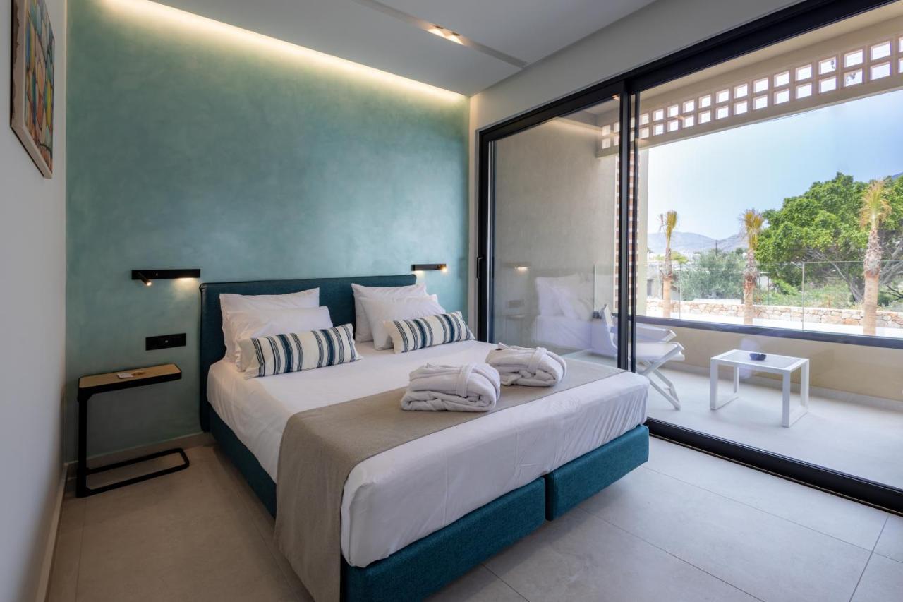 Stalea Luxury Villa Pefki  ภายนอก รูปภาพ