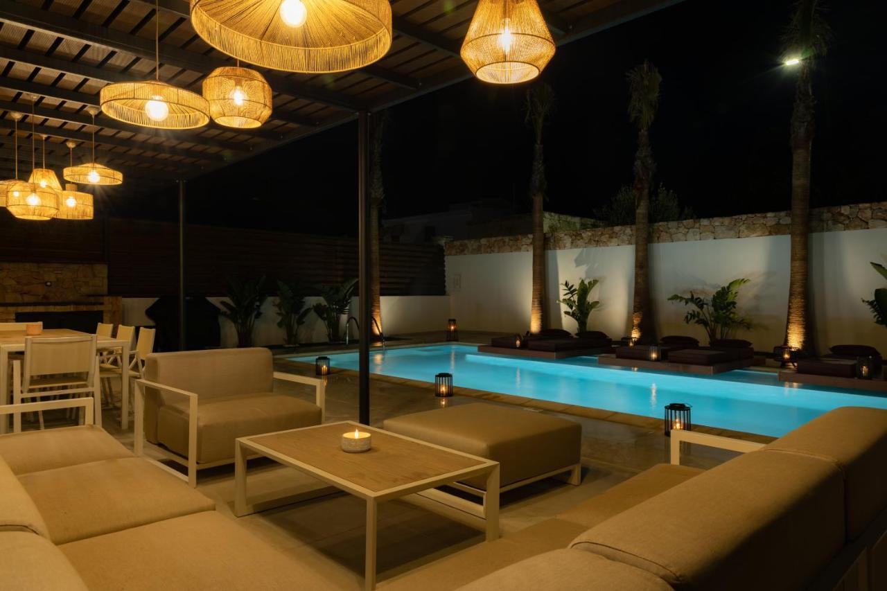 Stalea Luxury Villa Pefki  ภายนอก รูปภาพ